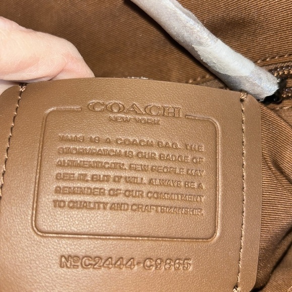 Coach Sullivan Pack In Blocked Signature Canvas, Brown, NWT. 10.5 x 6.5 - Picture 9 of 9